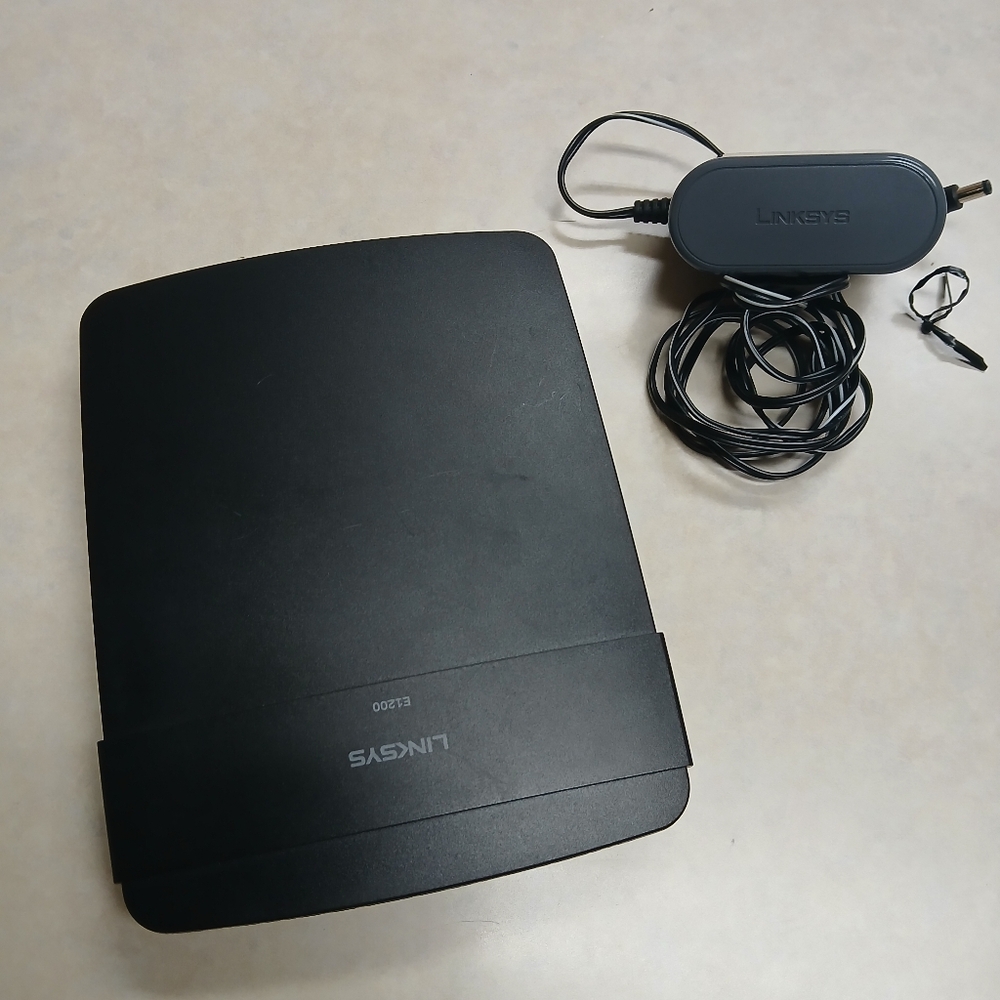 Brand New Linksys E1200 Router